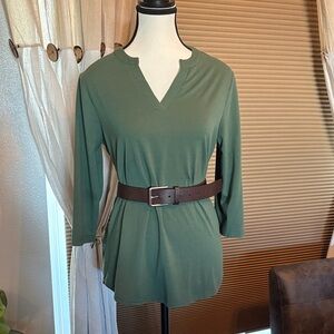 Elegant Green Women's Top